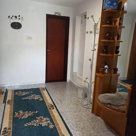 Adna Apartamento *